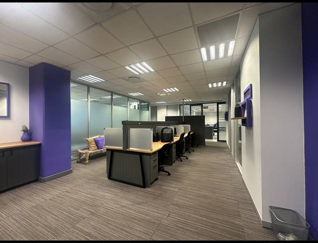 412M² OFFICE TO LET IN SANDTON CENTRAL
